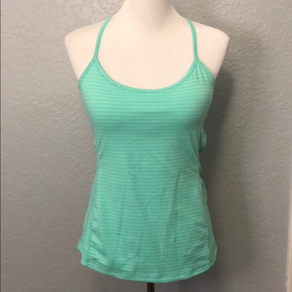 NWOT 💥 kyodan workout tank with built in bra